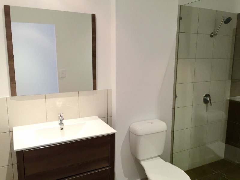 15 Key West, Broadbeach Waters QLD 4218