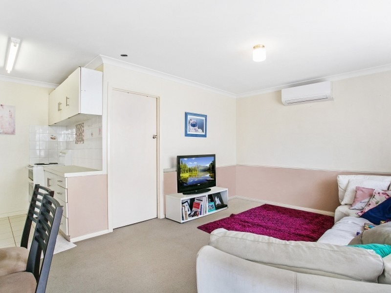 10 Rylie Street, Surfers Paradise QLD 4217