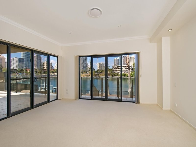 22 Amalfi Drive, Isle Of Capri QLD 4217 LJ Hooker Broadbeach Leased 22 Amalfi Drive, Isle Of Capri QLD 4217 LJ Hooker Broadbeach Leased