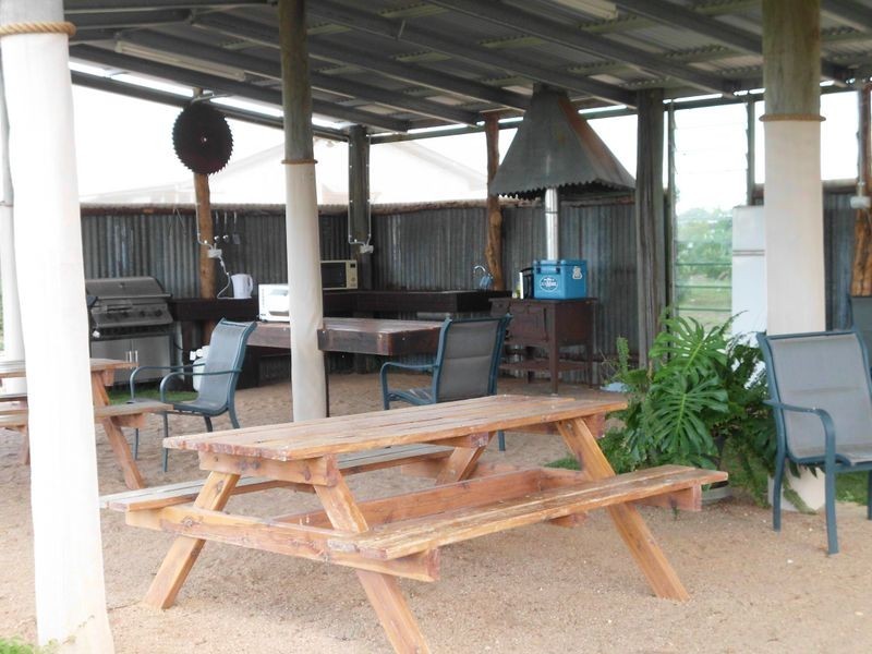 322 Weir Road (Caravan Park), Cunnamulla QLD 4490