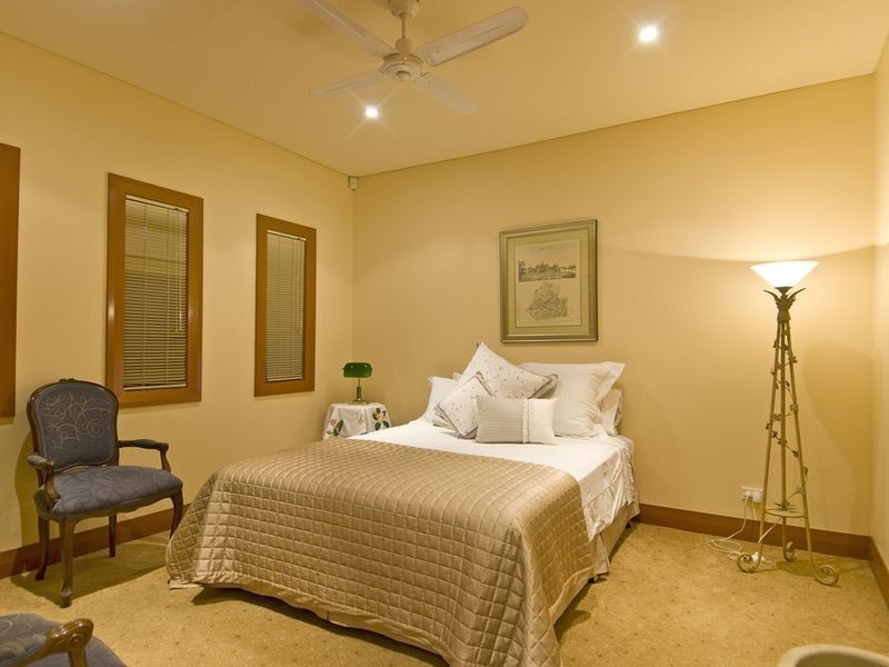 29 Kentia Court, Elanora QLD 4221