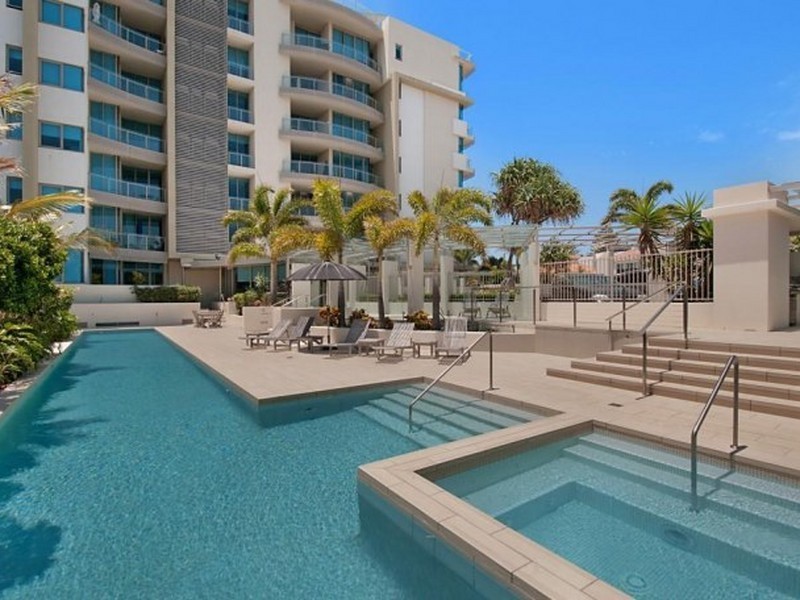 302/252 Hedges Avenue, Mermaid Beach QLD 4218