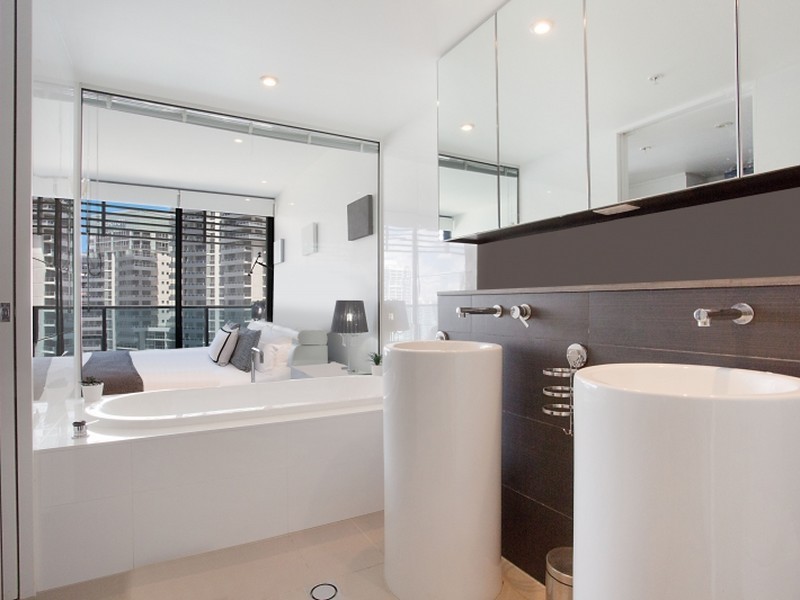 21701/4-26 Charles Avenue, Broadbeach QLD 4218