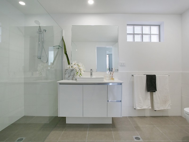 Apartment 3408/1 Waterford Court, Bundall QLD 4217