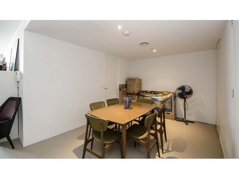 21601/4 Charles Avenue – ‘Oracle’, Broadbeach QLD 4218