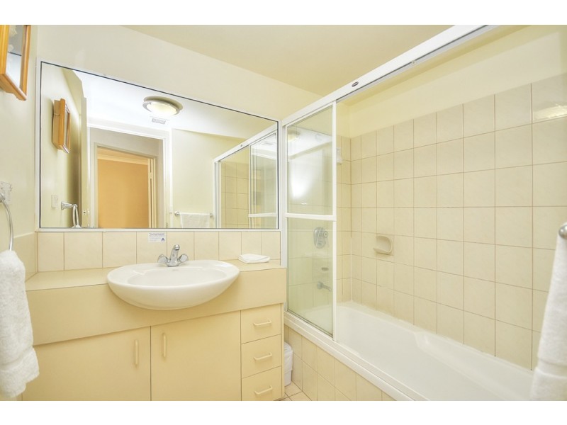 36/23 Wharf Road, Surfers Paradise QLD 4217