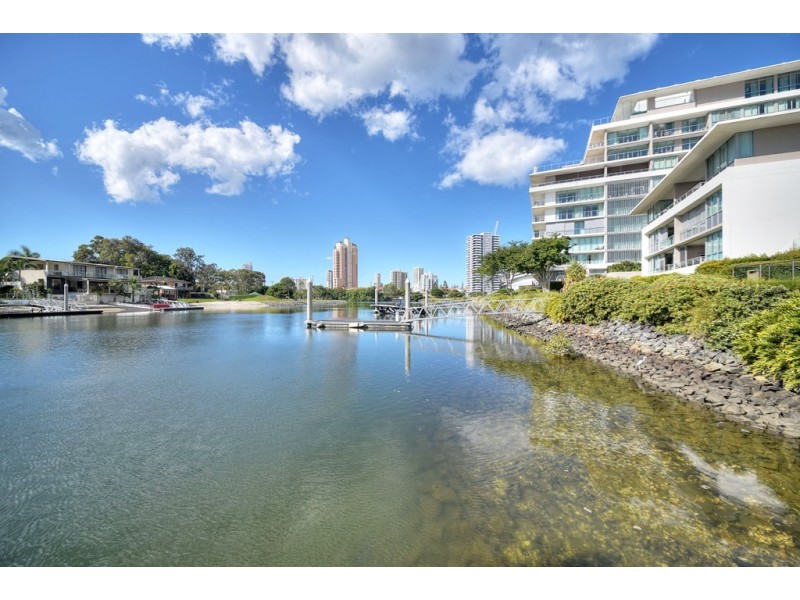 2405/33 T E Peters Drive, Broadbeach Waters QLD 4218
