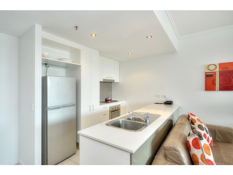 2405/33 T E Peters Drive, Broadbeach Waters QLD 4218