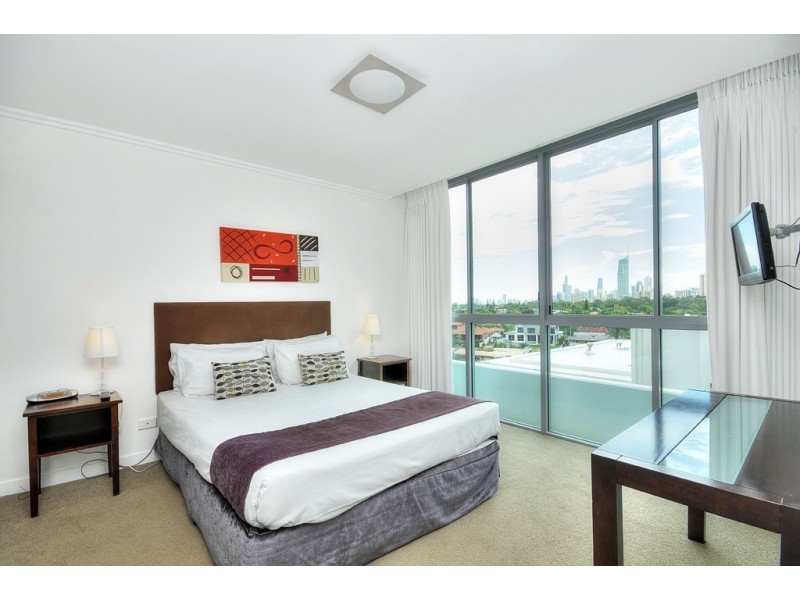 2405/33 T E Peters Drive, Broadbeach Waters QLD 4218