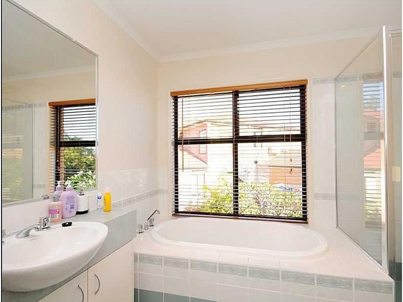 Burleigh Heads QLD 4220