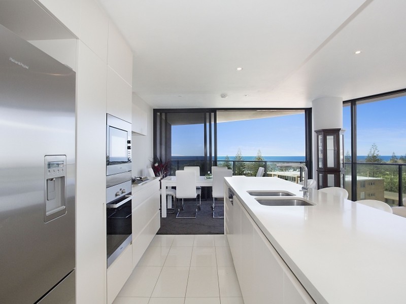 Broadbeach QLD 4218