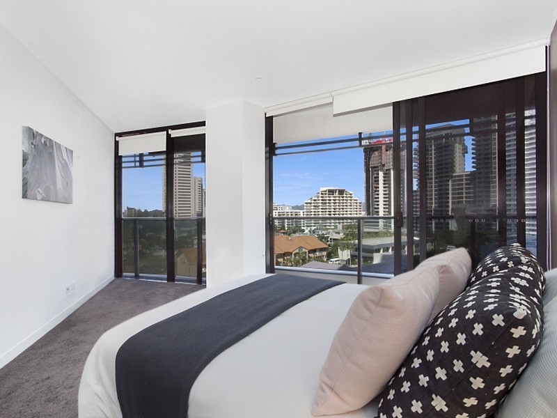 Broadbeach QLD 4218