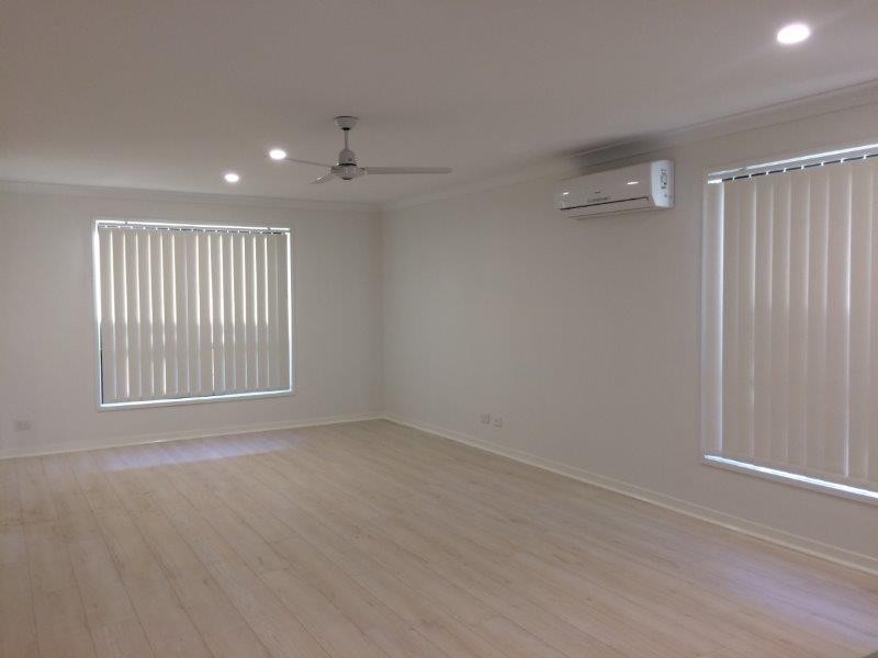 27 Hill Drive, Pimpama QLD 4209