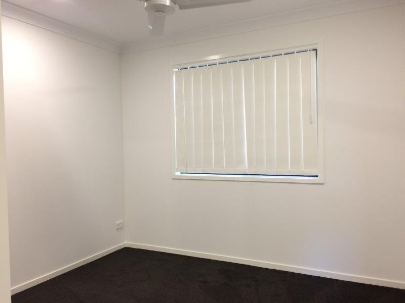 27 Hill Drive, Pimpama QLD 4209
