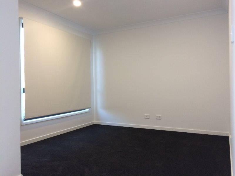 27 Hill Drive, Pimpama QLD 4209