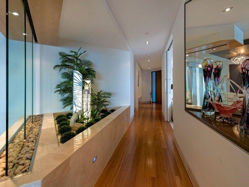 1 Enderley Avenue, Surfers Paradise QLD 4217