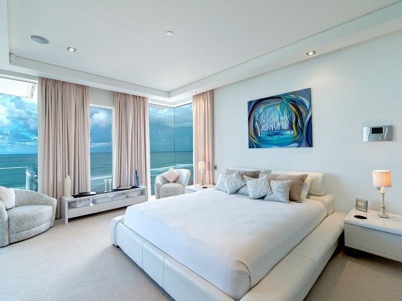 1 Enderley Avenue, Surfers Paradise QLD 4217