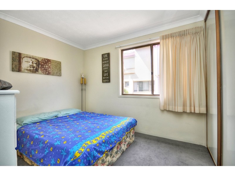3/29 Second Avenue, Broadbeach QLD 4218