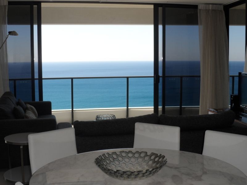 3404/4 Charles Avenue – ‘Oracle’, Broadbeach QLD 4218
