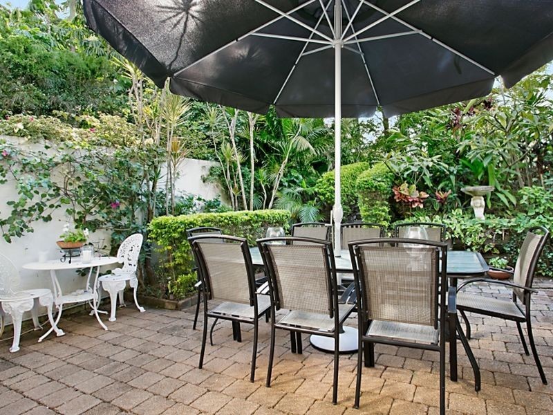 2/7 Campbell Street, Sorrento QLD 4217