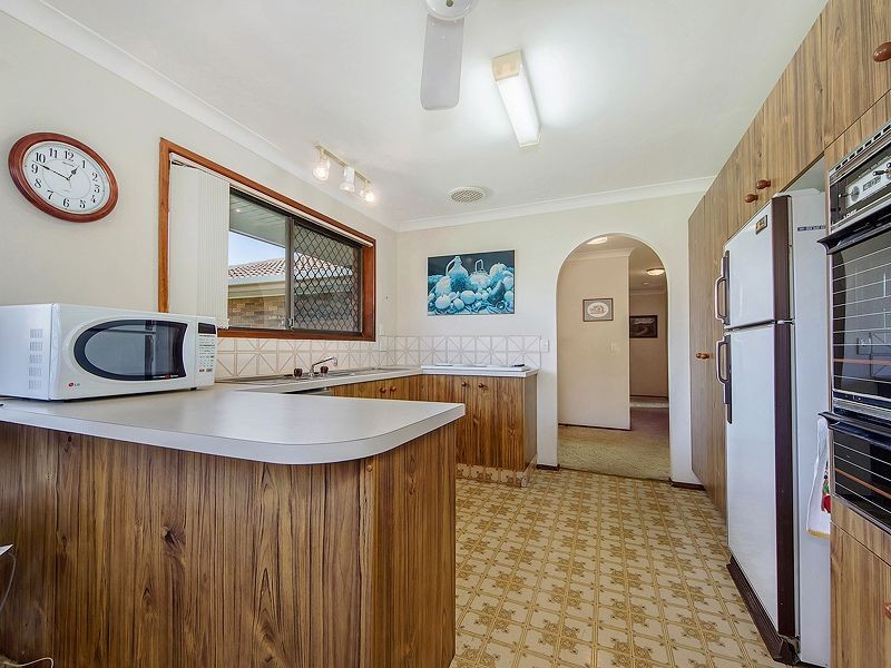 50 Volante Crescent, Mermaid Waters QLD 4218