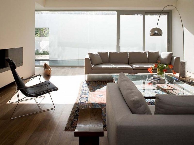 11 Holland Court, Broadbeach Waters QLD 4218