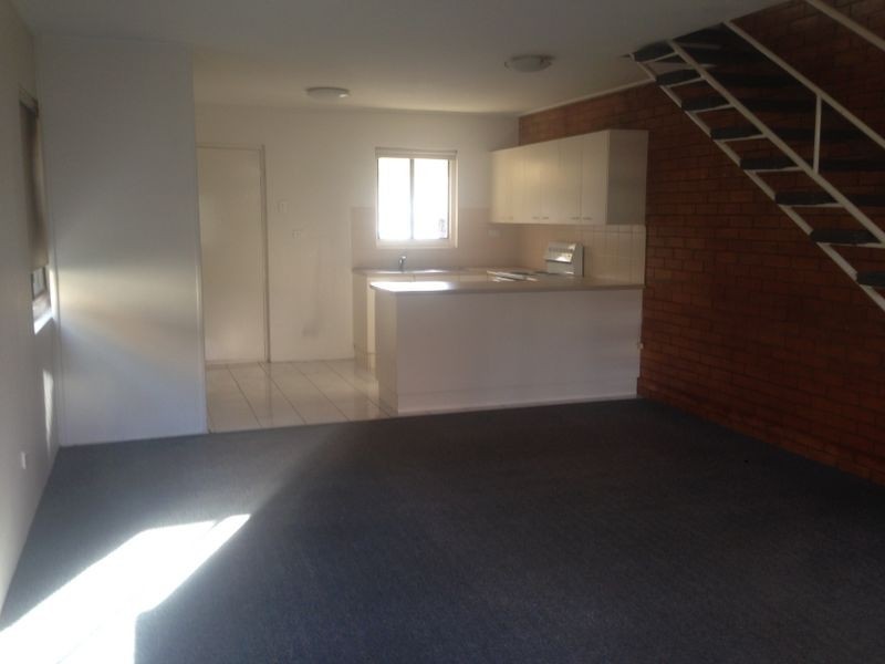 7/16 Elizabeth Avenue, Broadbeach QLD 4218