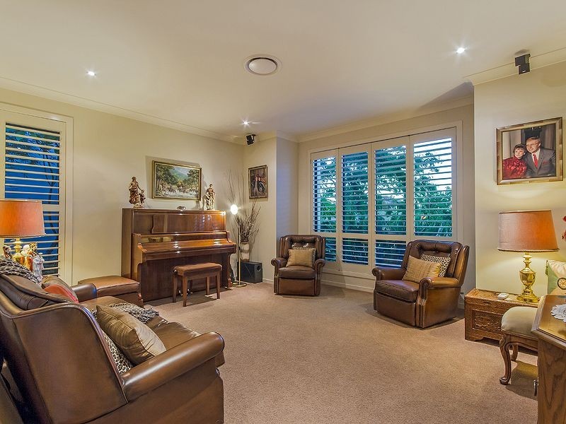 54 Great Southern Drive (The Gallery), Robina QLD 4226