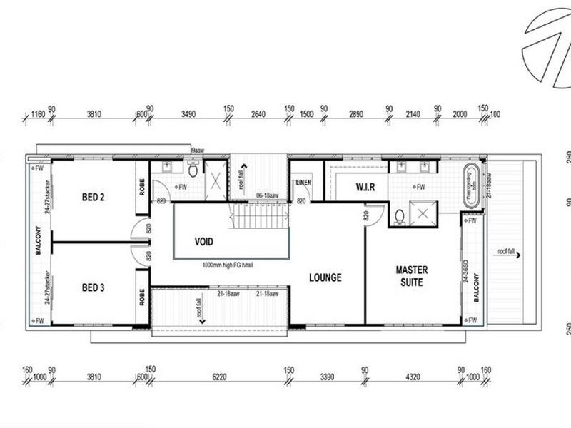 34 Sailaway Street, Mermaid Waters QLD 4218