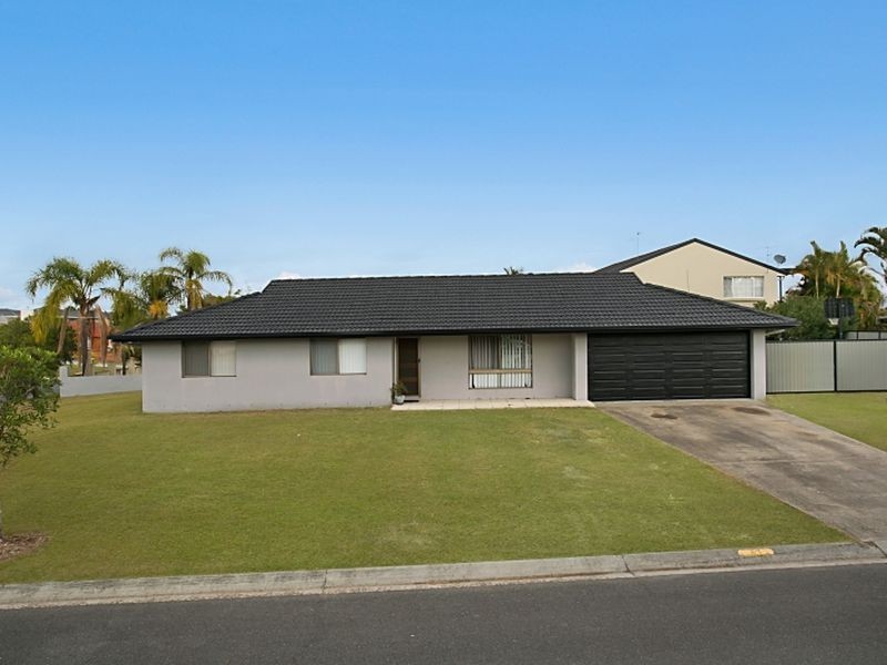 61 Volante Crescent, Mermaid Waters QLD 4218