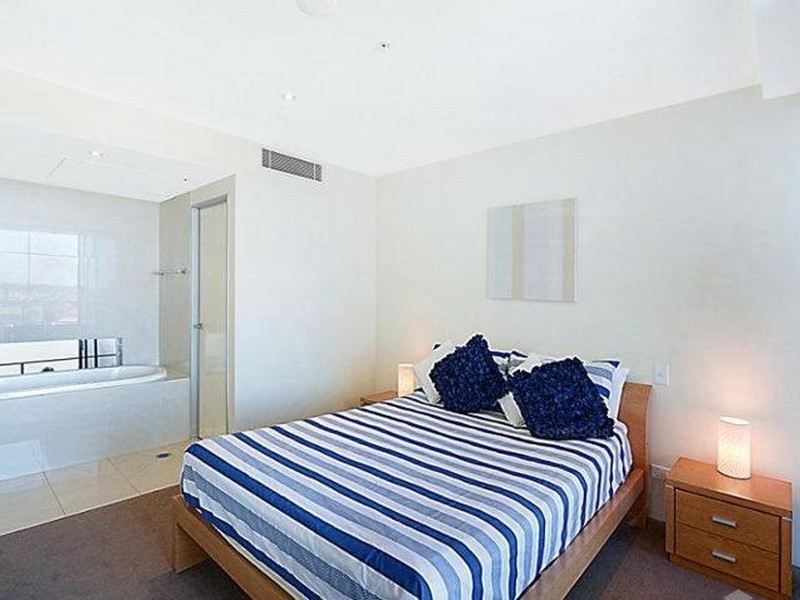 1102/4 Wahroonga Place, Surfers Paradise QLD 4217