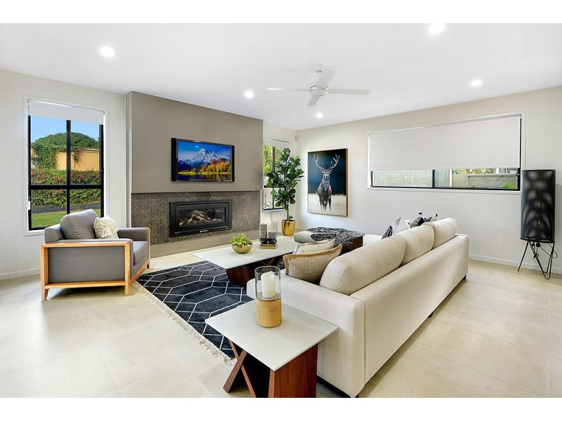 24 Remo Street, Isle Of Capri QLD 4217