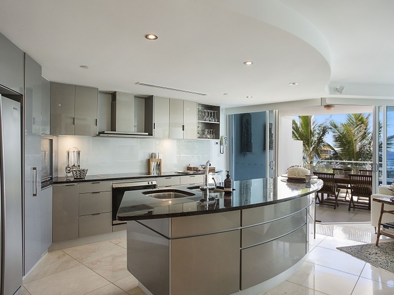 2/59-61 Broadbeach Boulevard, Broadbeach QLD 4218