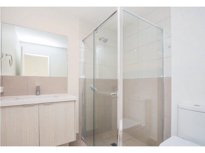 Villa 35/3028 The Boulevard, Carrara QLD 4211