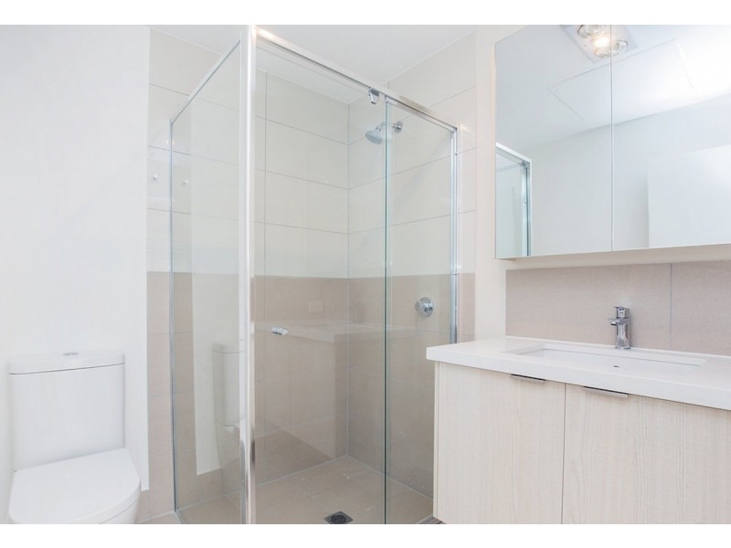 Villa 35/3028 The Boulevard, Carrara QLD 4211