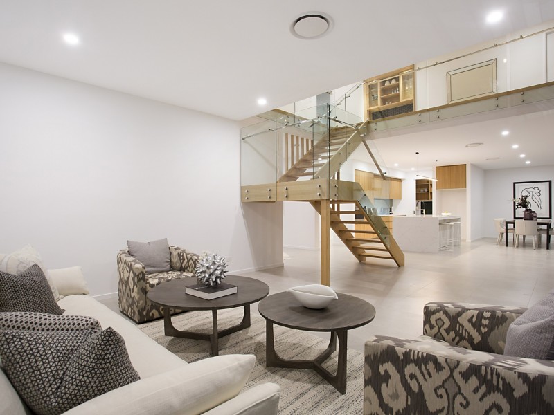 22 Key West, Broadbeach Waters QLD 4218