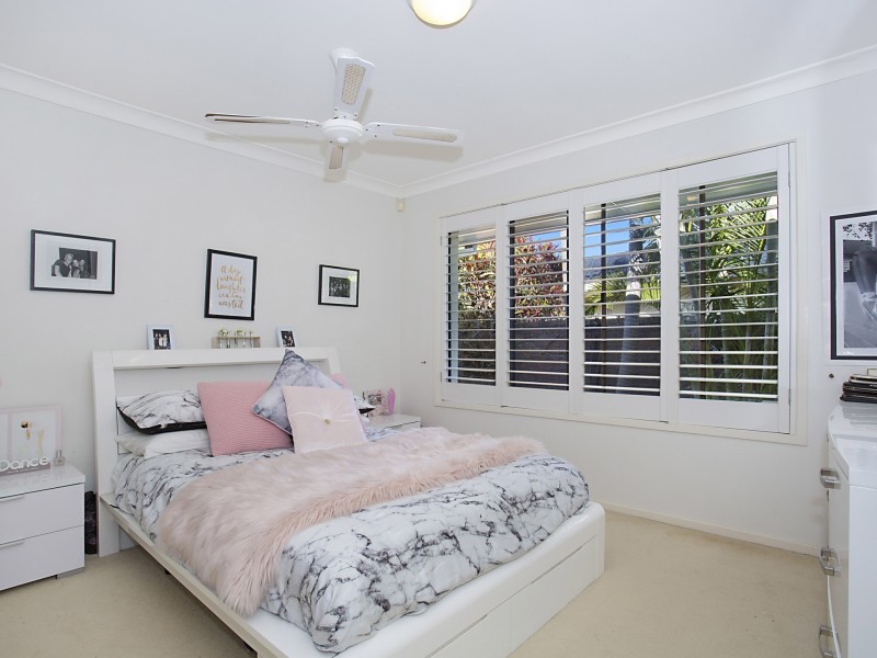 2 Dale Court, Sorrento QLD 4217