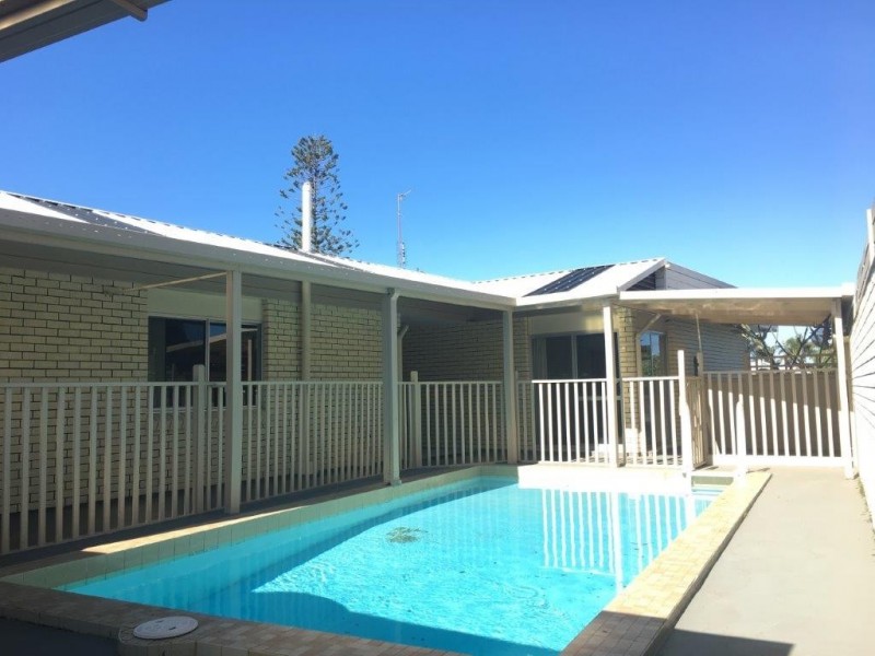 120 Salerno Street, Surfers Paradise QLD 4217