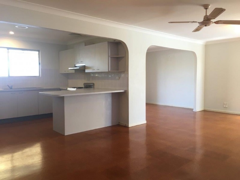 120 Salerno Street, Surfers Paradise QLD 4217