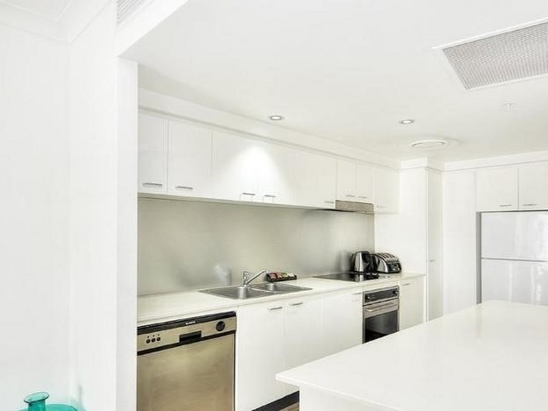 2123/23 Ferny Avenue, Surfers Paradise QLD 4217