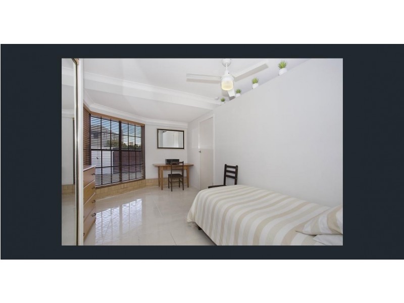 62 Gibraltar Drive, Isle Of Capri QLD 4217