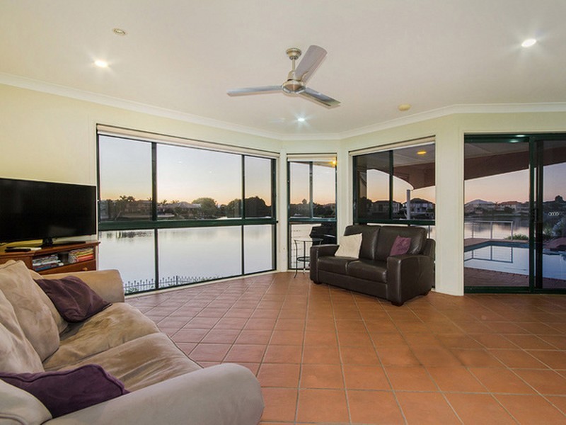 12 Port Jackson Boulevard, Clear Island Waters QLD 4226