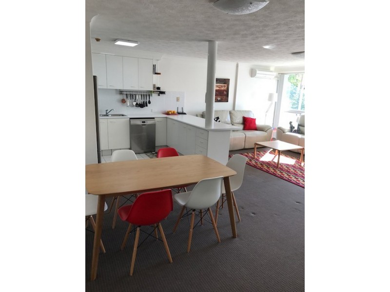 102/21 Peninsular Drive, Surfers Paradise QLD 4217