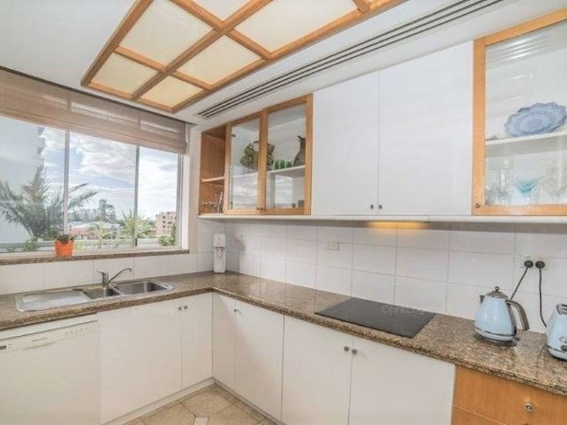 3/20 Riverview Parade, Surfers Paradise QLD 4217