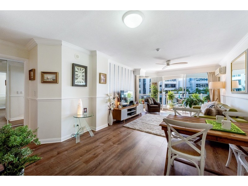 Broadbeach QLD 4218