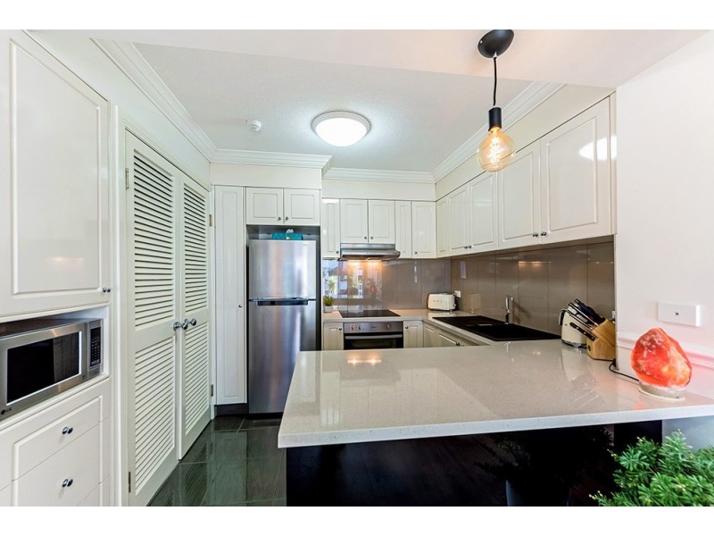 Broadbeach QLD 4218