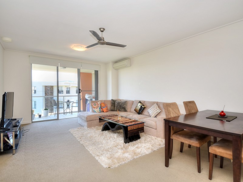635/64-68 Sickle Avenue, Hope Island QLD 4212
