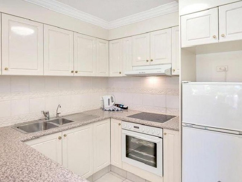 Unit 2104/24 Queensland Ave, Broadbeach QLD 4218