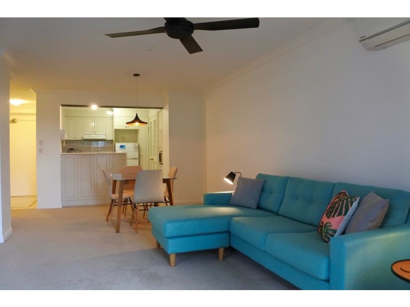 Unit 2104/24 Queensland Ave, Broadbeach QLD 4218