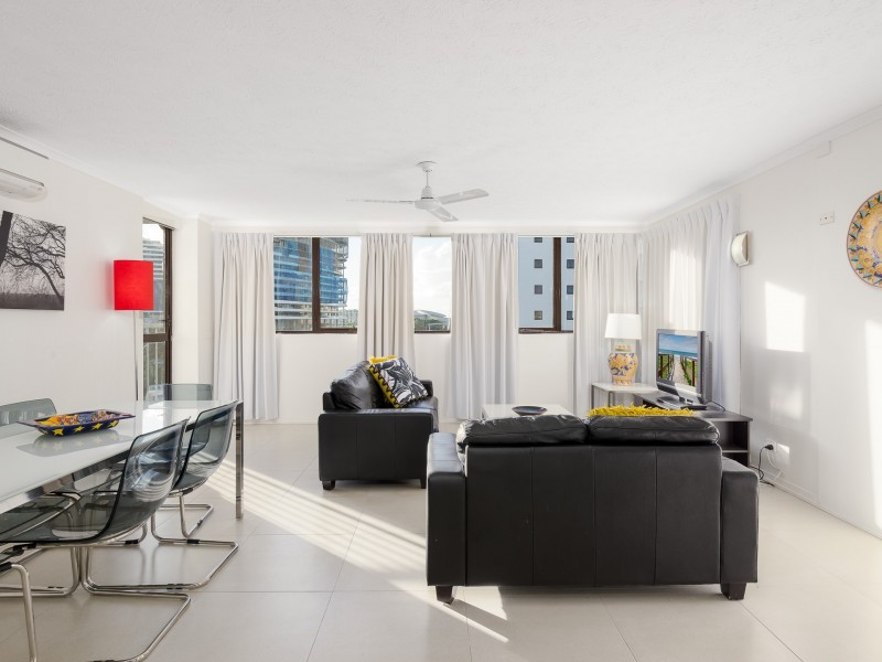 501/40 Surf Parade, Broadbeach QLD 4218